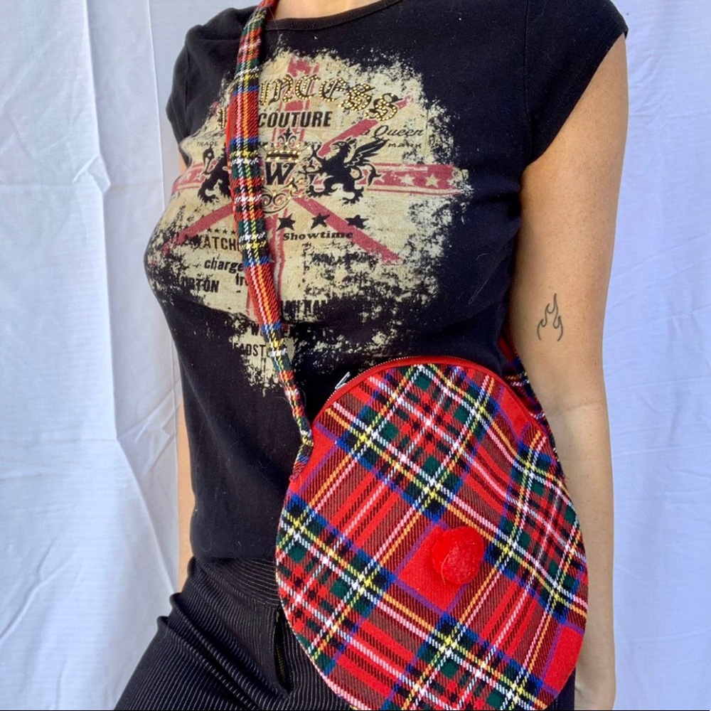 Vintage Plaid Pom Pom Round Bag